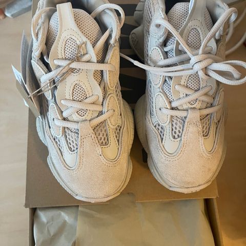 Yeezy 500 Blush