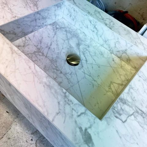 Spesial laget marmor vask  120cm