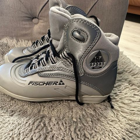 Fischer skisko SNS profil str. 35