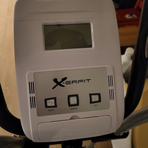 X-erfit  ellip2000