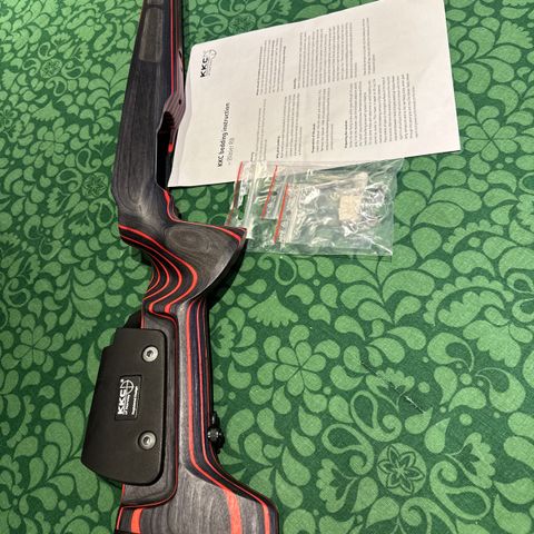 KKC Blaser R8 Offrorad Black/Red Ny