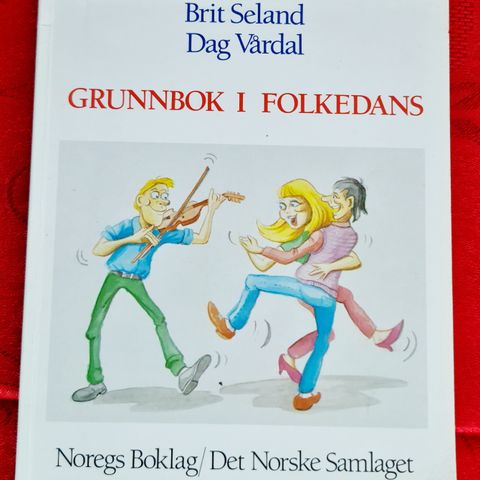 Grunnbok i Folkedans. Porto 55 kr