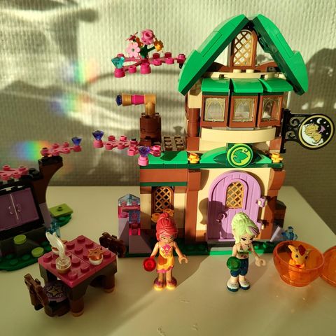 LEGO Elves 41174 - Vertshuset starlight