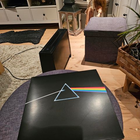 Selger en pent utgave av Pink Floyd- Dark Side Of The Moon  på vinyl!