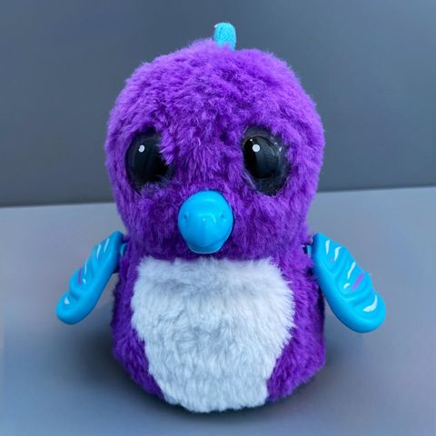 Hatchimals elektronisk leke med lys, lyd og bevegelse