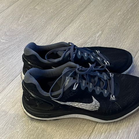 Nike joggesko