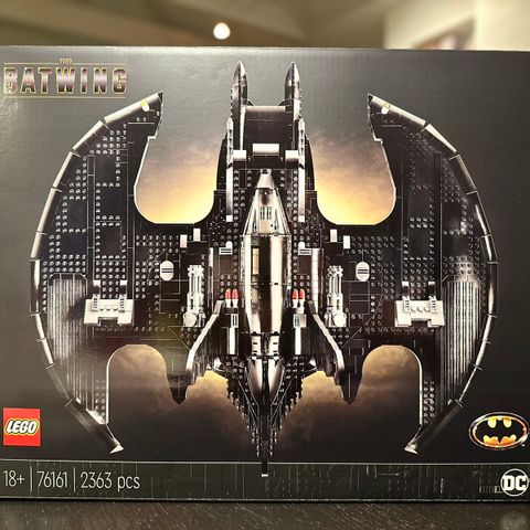 LEGO 1989 Batwing 76161