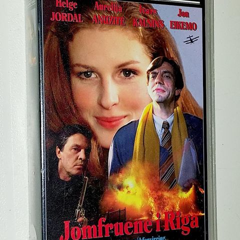 VHS SMALL BOX.JOMFRUENE I RIGA.NORSK FILM.