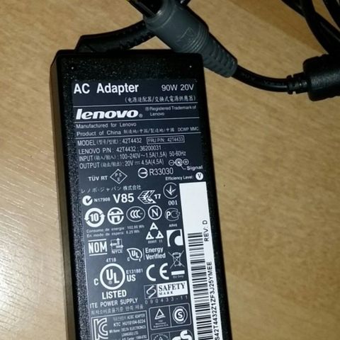 Lenovo Thinkpad 42T4432 20V 90W AC LADER strømmadapter