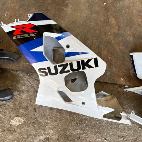 Suzuki Gsx 750R Deler