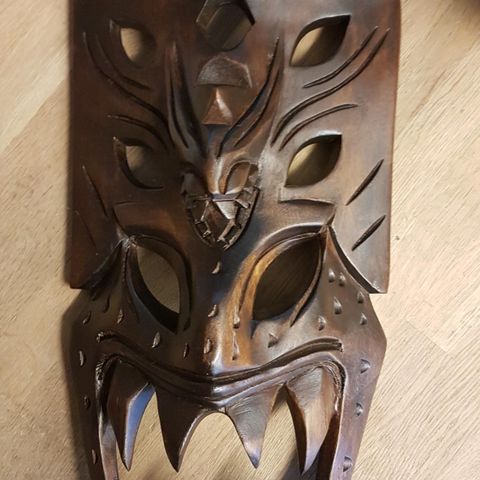 Maske fra Filippinene ca 40 cm lengde