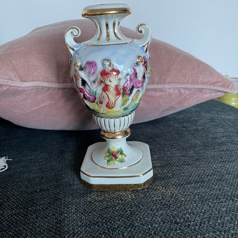 Capodimonte Porselene vase, Italiensk