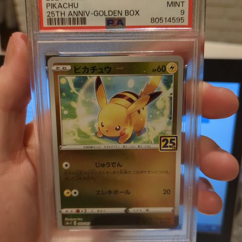 Pikachu Golden box psa 9