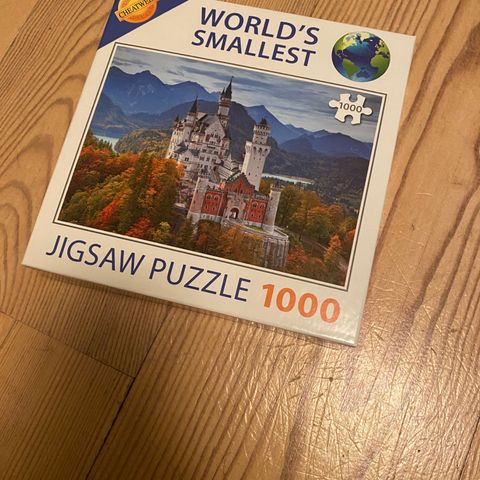 Puslespill 1000 brikker - worlds smallest puzzle