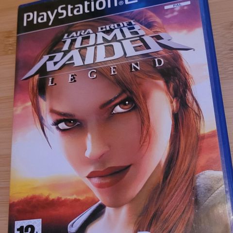Lara Croft Tomb Raider Legend | Playstation 2 (2)
