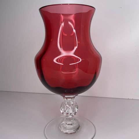 Rødt / Rosa glass pynt med stett (21.2 cm høy)