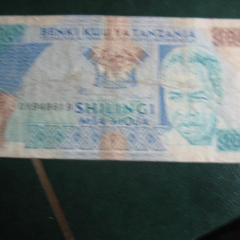 100 Shilingi  Tanzania