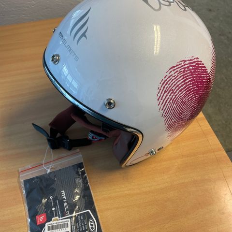 Mopedhjelm - MT helmets