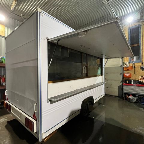 Matvogn/ Fooddtruck / foodvan/gatekjøkken til Salgs