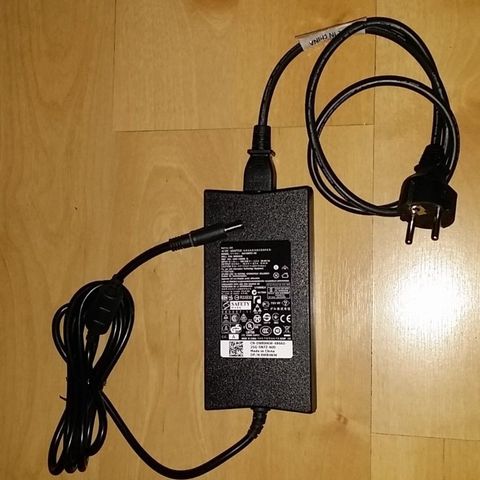 DELL 130 W PA-4E strømadapter AC Power Adapter DA130PE1-00