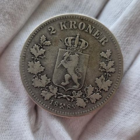 2 kroner fra 1885 åpen for bud