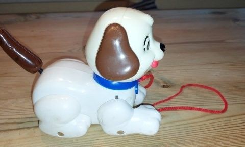 Draleke lekehund fra FisherPrice