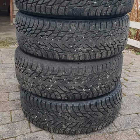 Nokian Hakkapelitta 235/55-19 winter