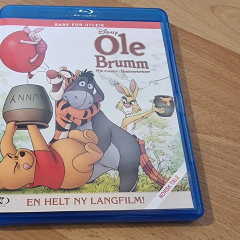 Ole Brumm: Nye eventyr i Hundremeterskogen på Blu-ray selges