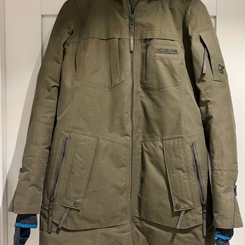 Norrøna parkas