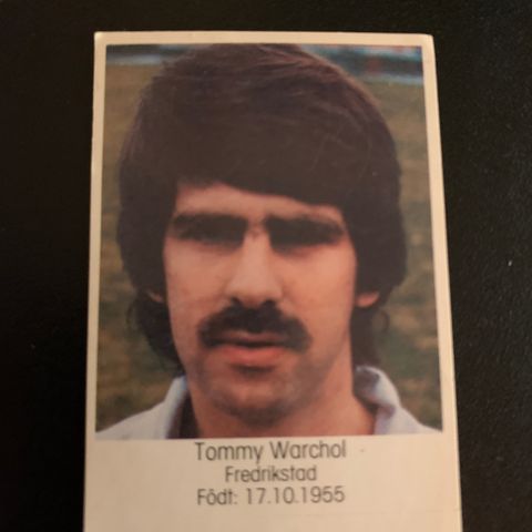 Tommy Warchol Fredrikstad FFK 1983 sjeldent fotballkort klistremerke