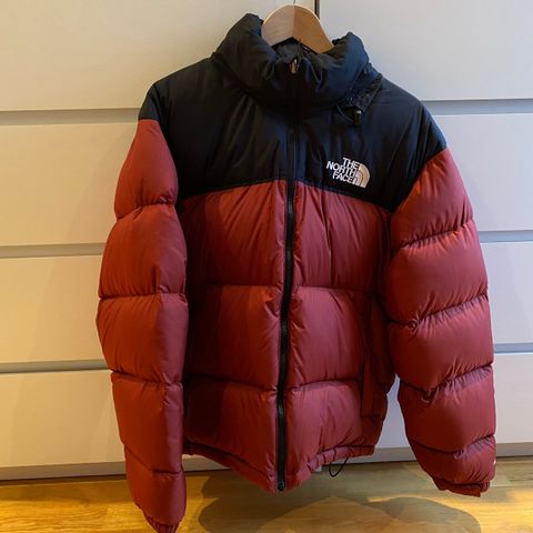 TheNorthFace puffer jacket 700 str L (nyrenset)