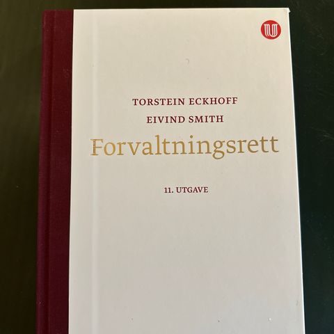 «Forvaltningsrett» av Torstein Eckhoff og Eivind Smith