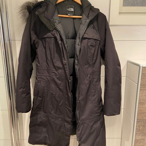 Dun parkas The North Face str. S sort/svart