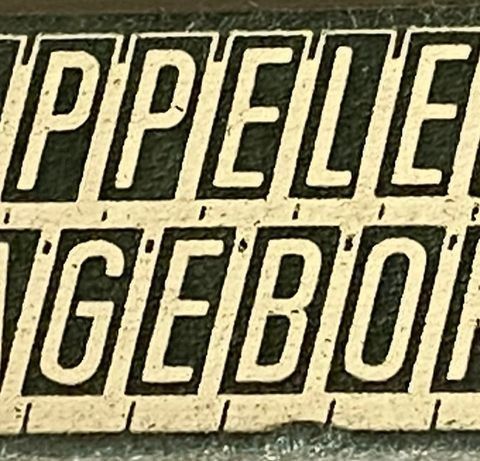 Christopher Brickell: "Cappelens Hagebok"