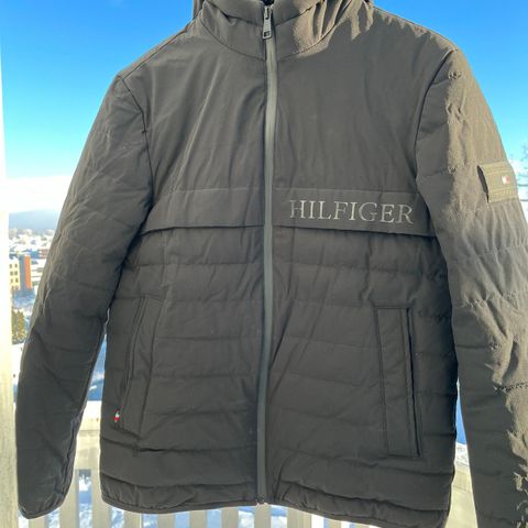 Tommy Hilfiger jakke XS