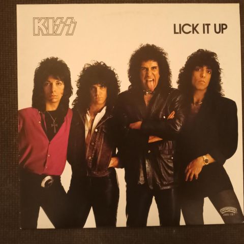 Kiss Lick It Up