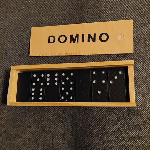 Domino