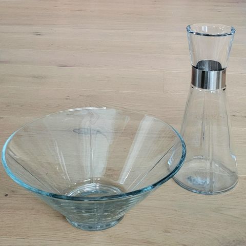 Rosendal glasskaraffel og glassbolle (GLASSBOLLEN ER SOLGT)