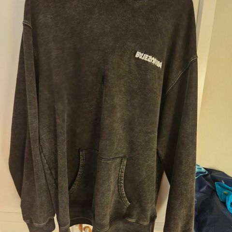 Balenciaga "distressed hoodie"!