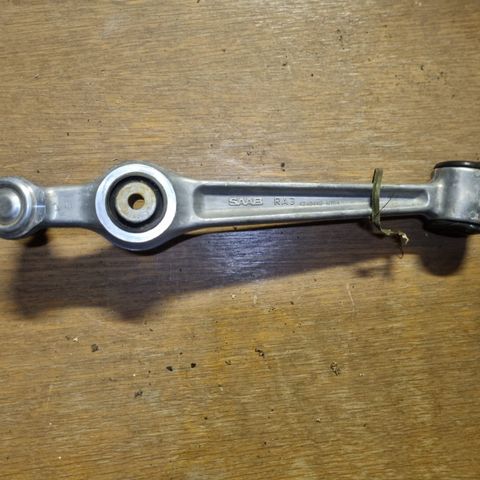 Saab 900 Link arm