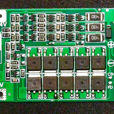 BATTERI LADE KONTROLL MODUL (BMS) 12.6V 40A 3C-EL SYKKEL BATTERIER