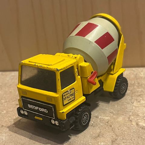 Vintage Matchbox Super Kings Bedford Sement Truck fra 1977