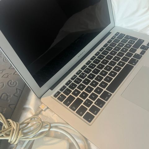 MacBook Air 13.3"