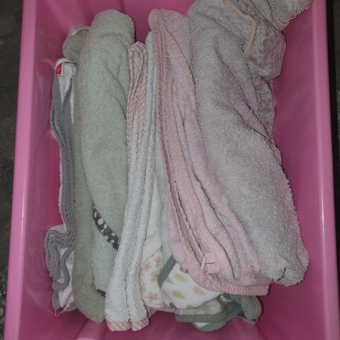 Håndduker med hette til baby