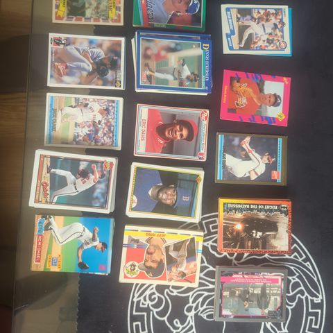 Various baseball cards