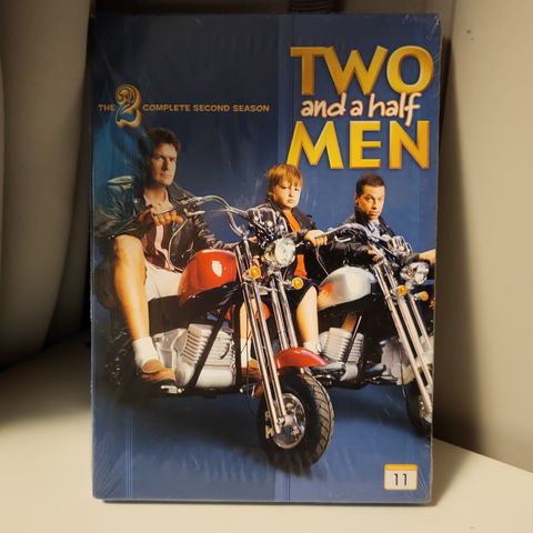 Two and a Half men sesong 2, 3, 4 og 5, alle NY!