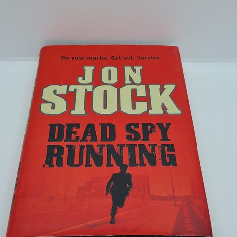 Dead spy running  - Jon Stock