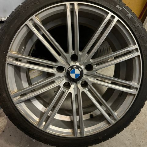 komplette 18" vinterhjul til  bmw e92