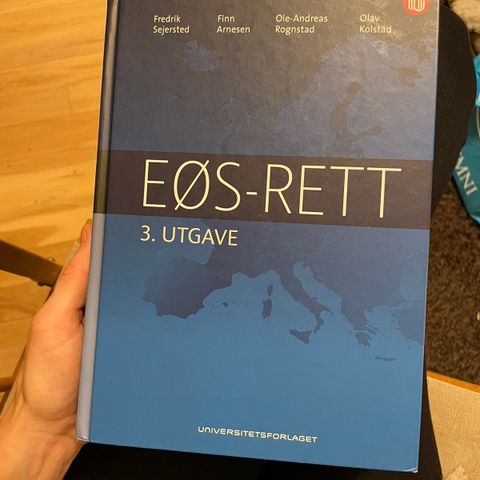 Sejerstad, Arnesen, Rognstad, Kolstad. EØS-rett 2014, 3. utgave.