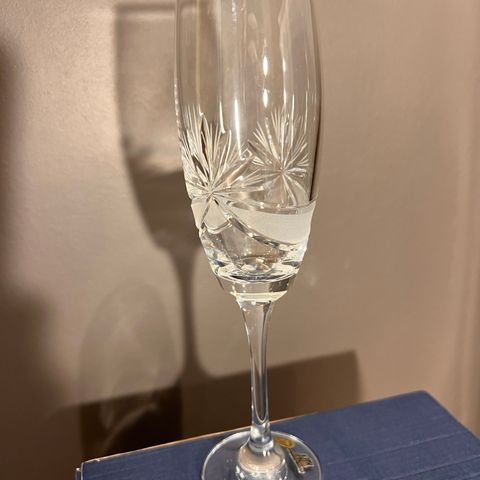 6 ubrukte champagneglass, Bohemia krystall, i original embalasje